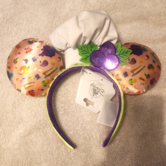 Disney Official Food and Wine Festival Ears (3 available) - Picture 5 of 12